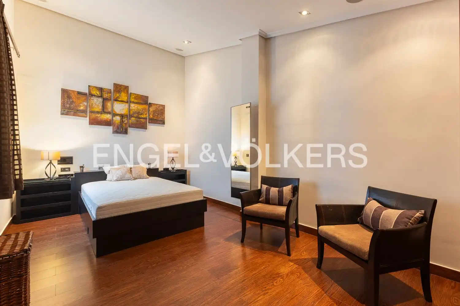 Schlafzimmer von Maisonette zur Miete in Valencia mit Klimaanlage, Heizung und Parkett