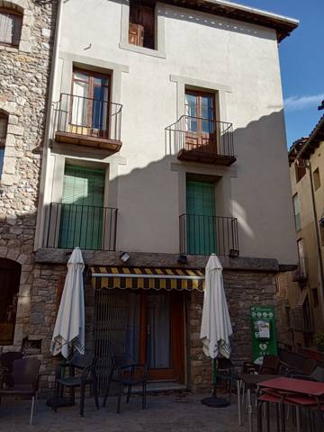 Edificio en Venta en Plaça de Sant Francesc, 8 en Sant Llorenç de Morunys