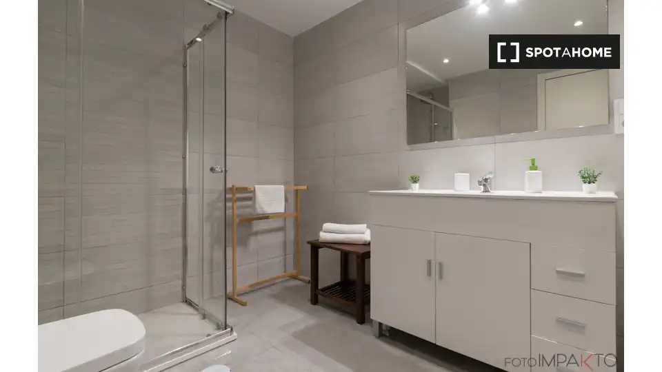 Habitación en Almenara -Ventilla