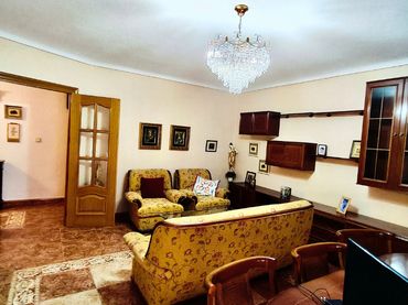 Piso con balcón en venta en Centro