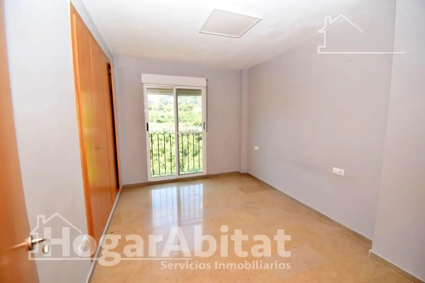 Bedroom of Flat for sale in Llaurí  with Air Conditioner and Balcony