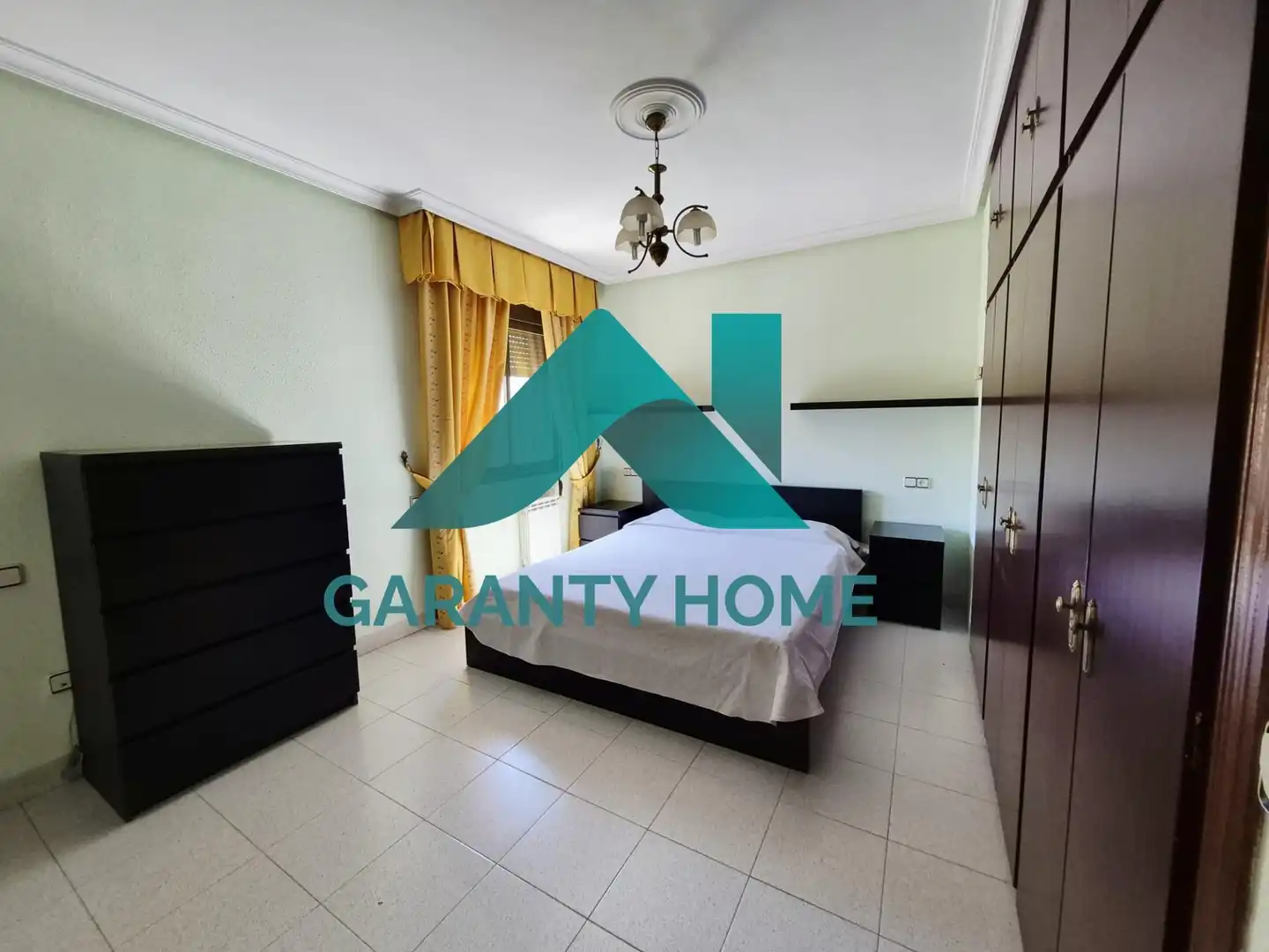 Bedroom of Houses for sale in Cáceres  with Air Conditioner, Heating and Private garden