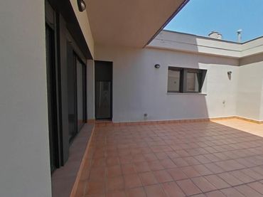 Piso con ascensor en venta en Granada