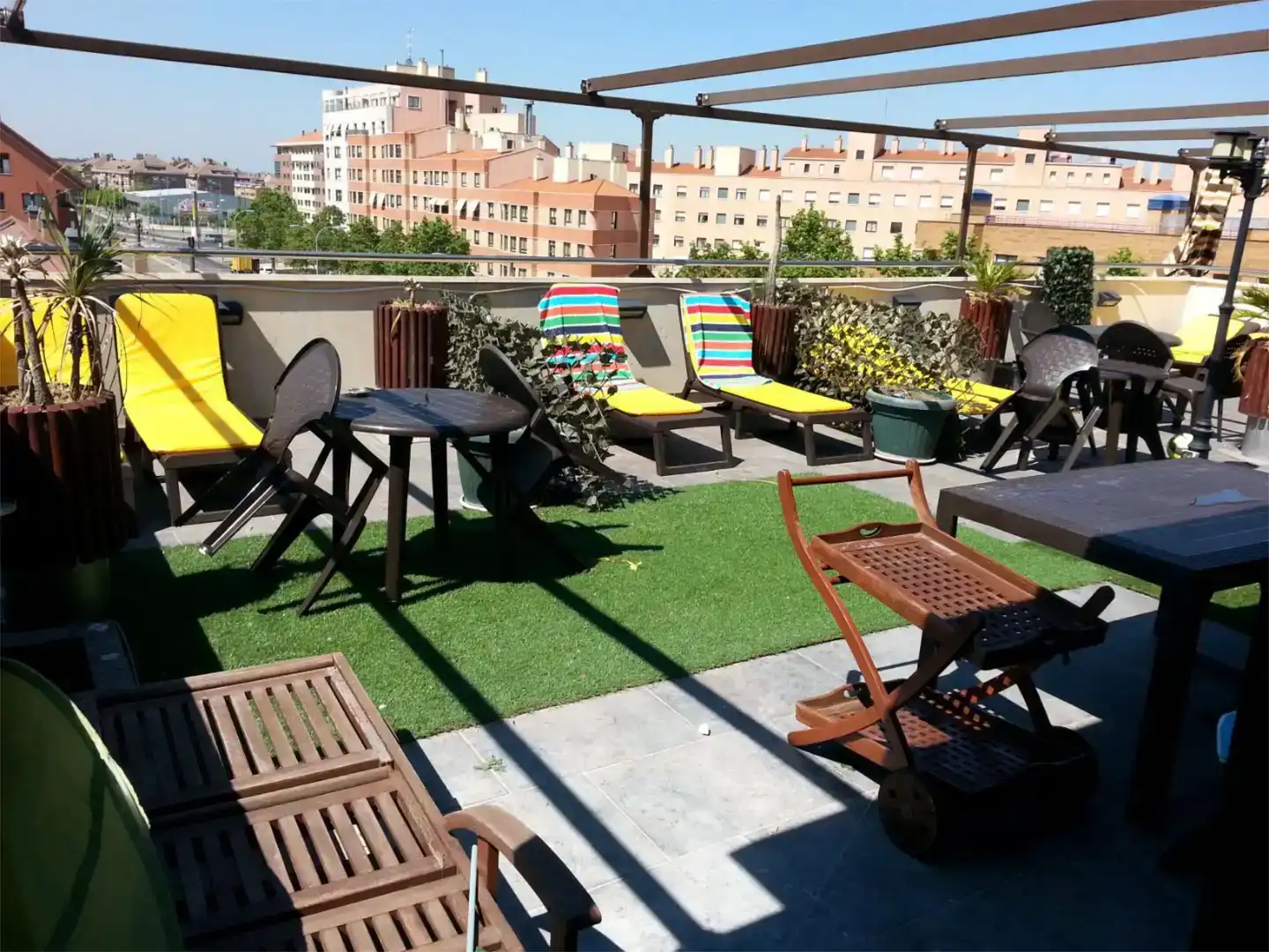 Terraza de Dúplex para compartir en Valladolid con Aire acondicionado, Jardín privado y Parquet