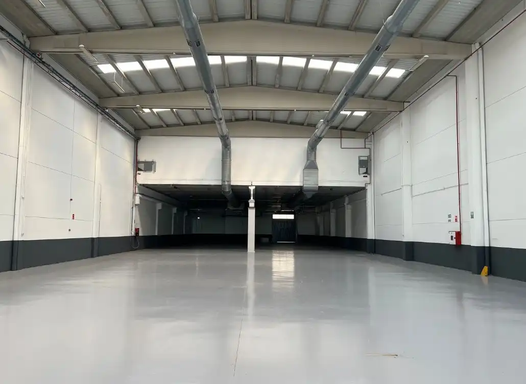Nave industrial de alquiler en El Prat de Llobregat con Alarma