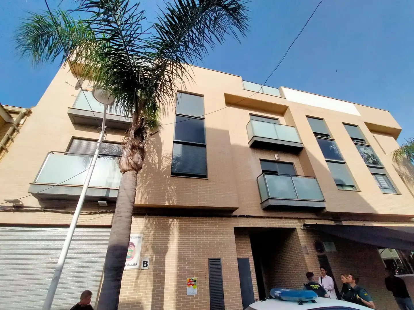 Vista exterior de Piso en venta en Montserrat
