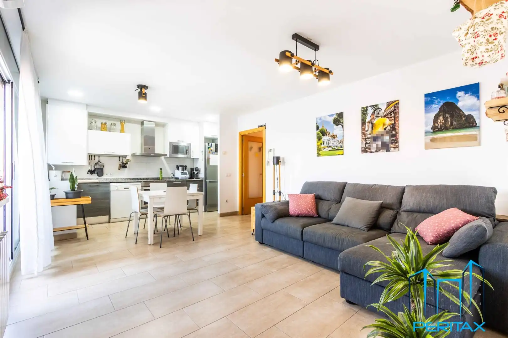 Penthouse with terrace for sale in Carrer de les Tres Creus, imagen 7