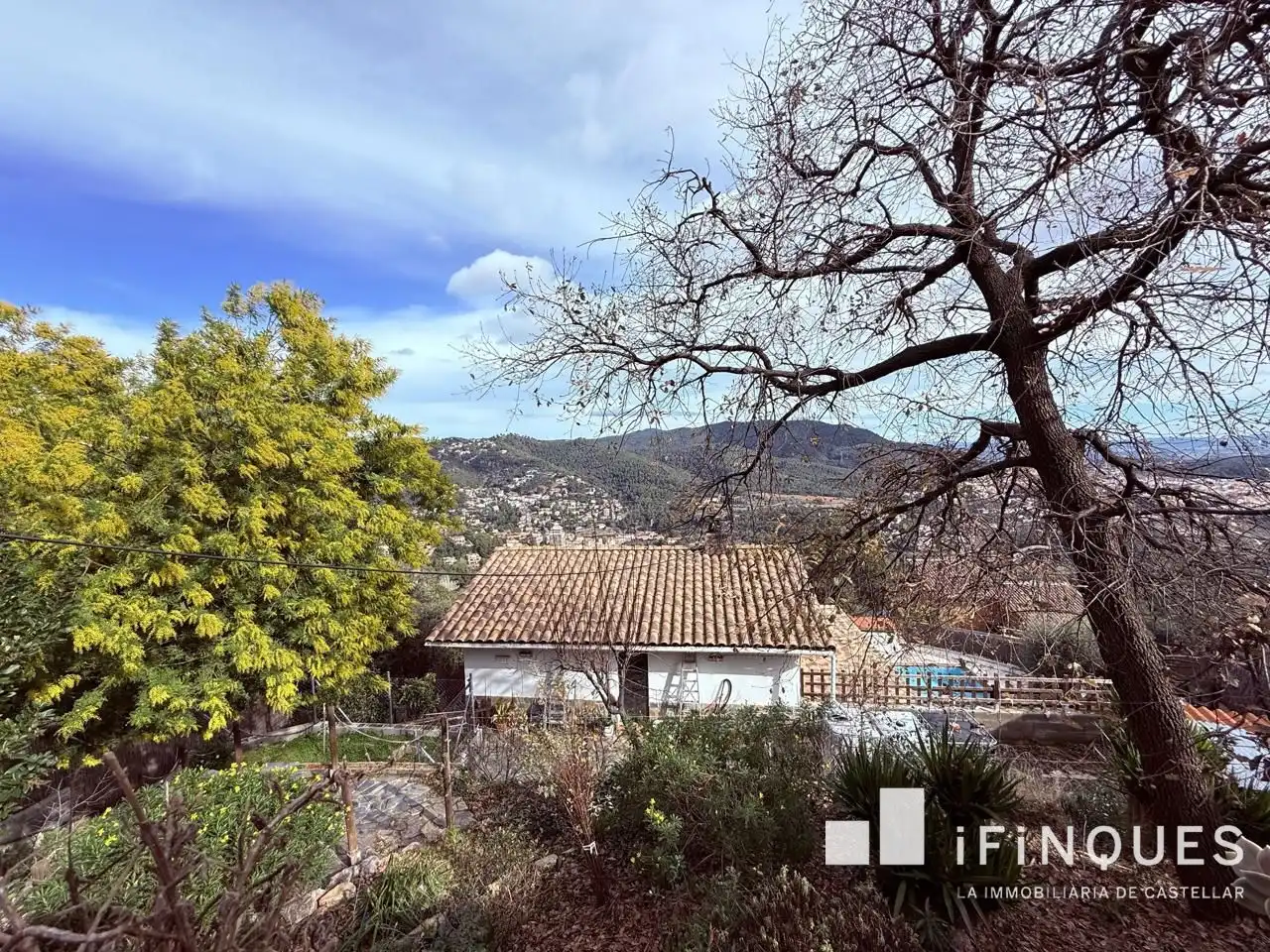 Exterior view of Houses for sale in Castellar del Vallès  with Air Conditioner, Heating and Private garden