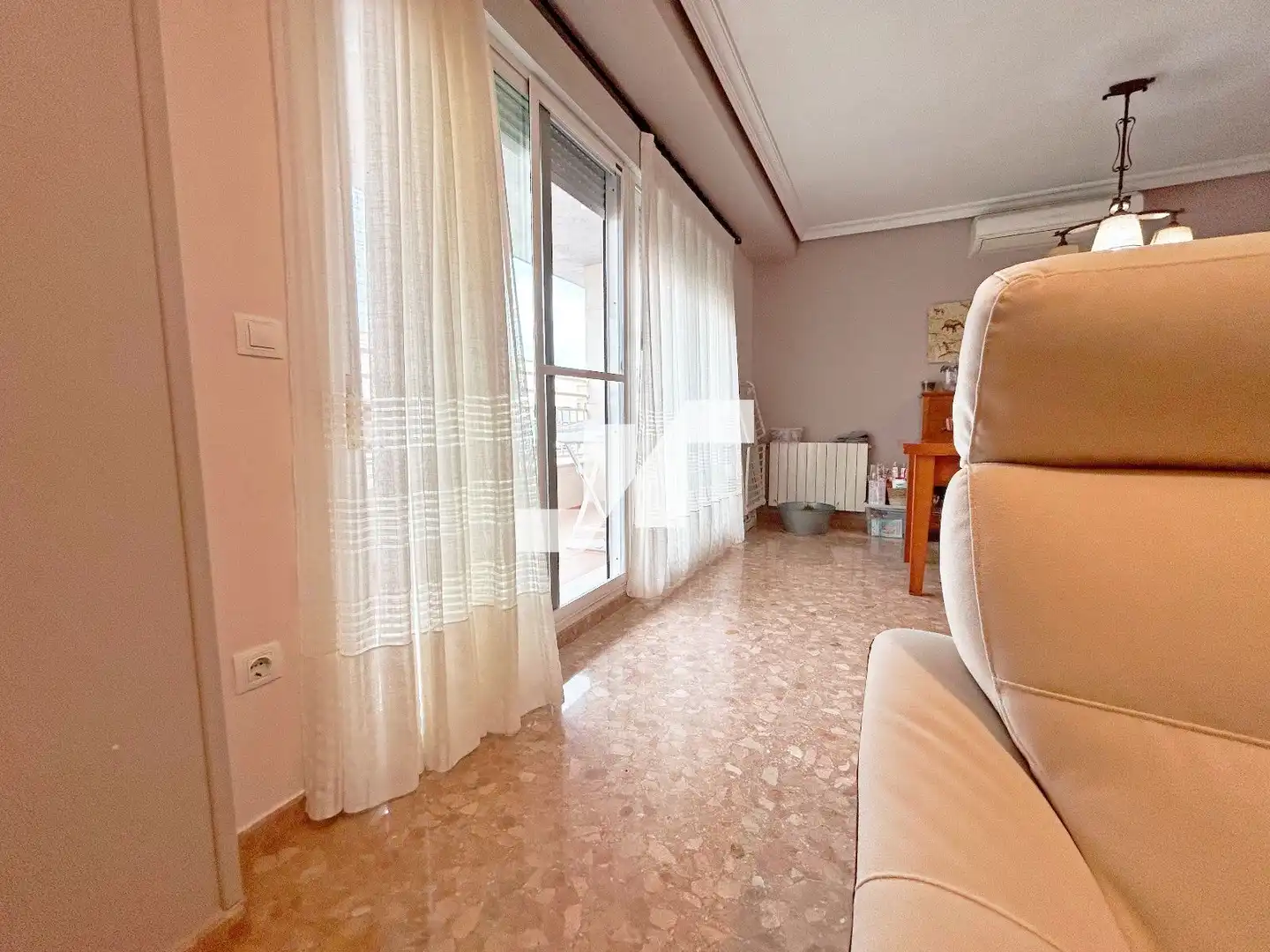 Sala d'estar de Àtic en venda en Vila-real amb Calefacció, Terrassa i Traster