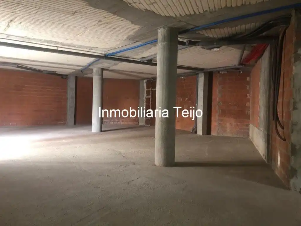 Local comercial en venta en A Malata - Catabois - Ciudad Jardín, imagen 4