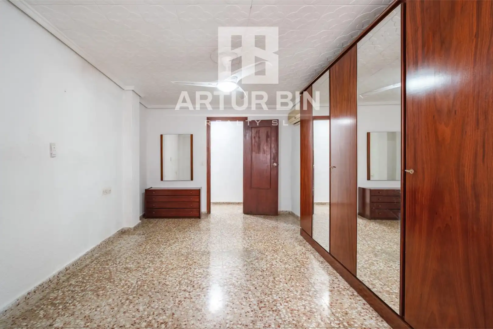 Flat with terrace for sale in El Mercado, imagen 10