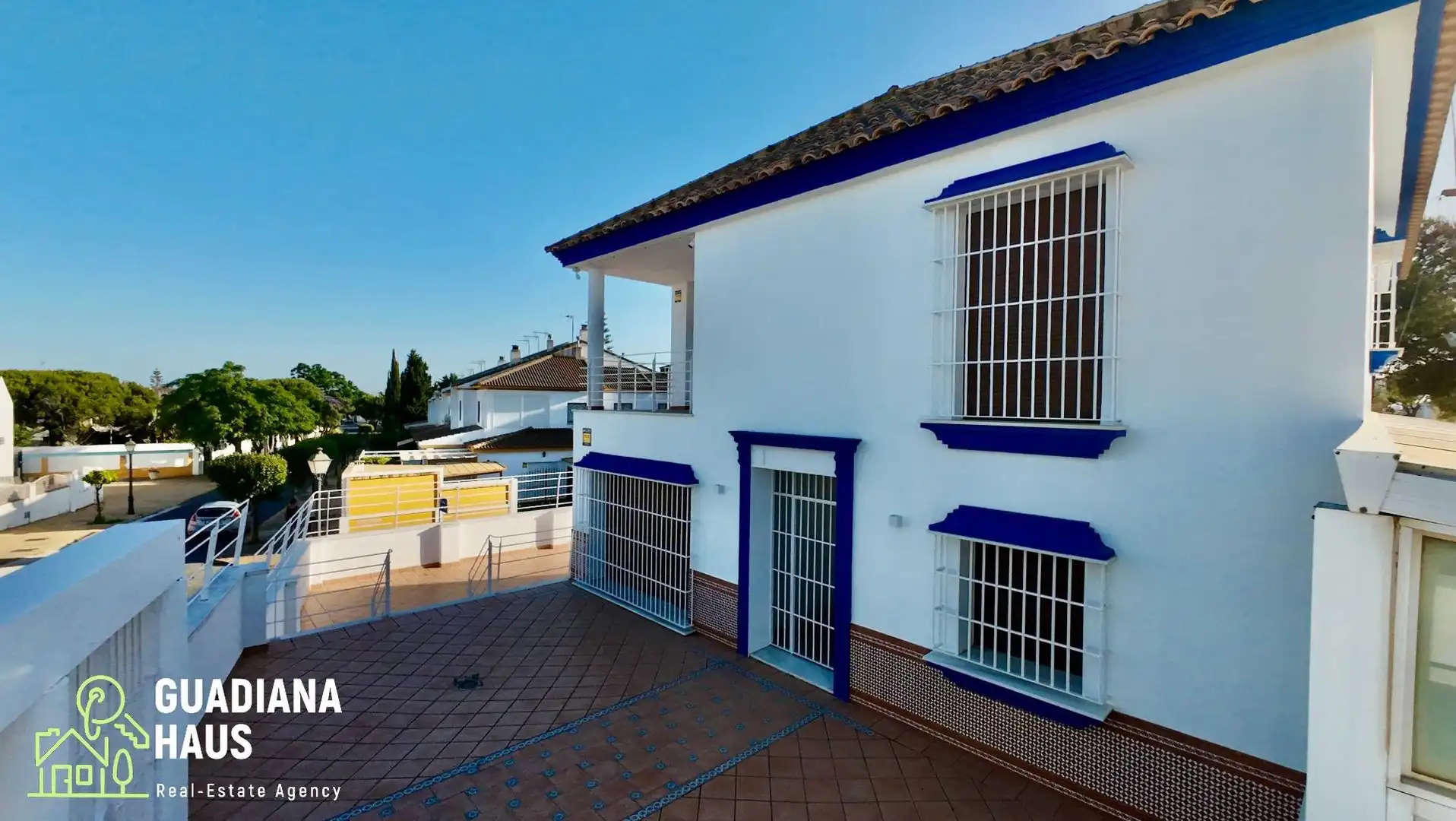 Chalet con piscina en venta en Urbasur, imagen 5