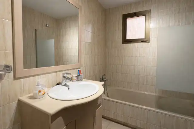Bathroom of Flat for rent in Mijas  with Air Conditioner, Heating and Terrace