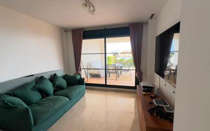Single-family semi-detached to rent in Golf Bahía