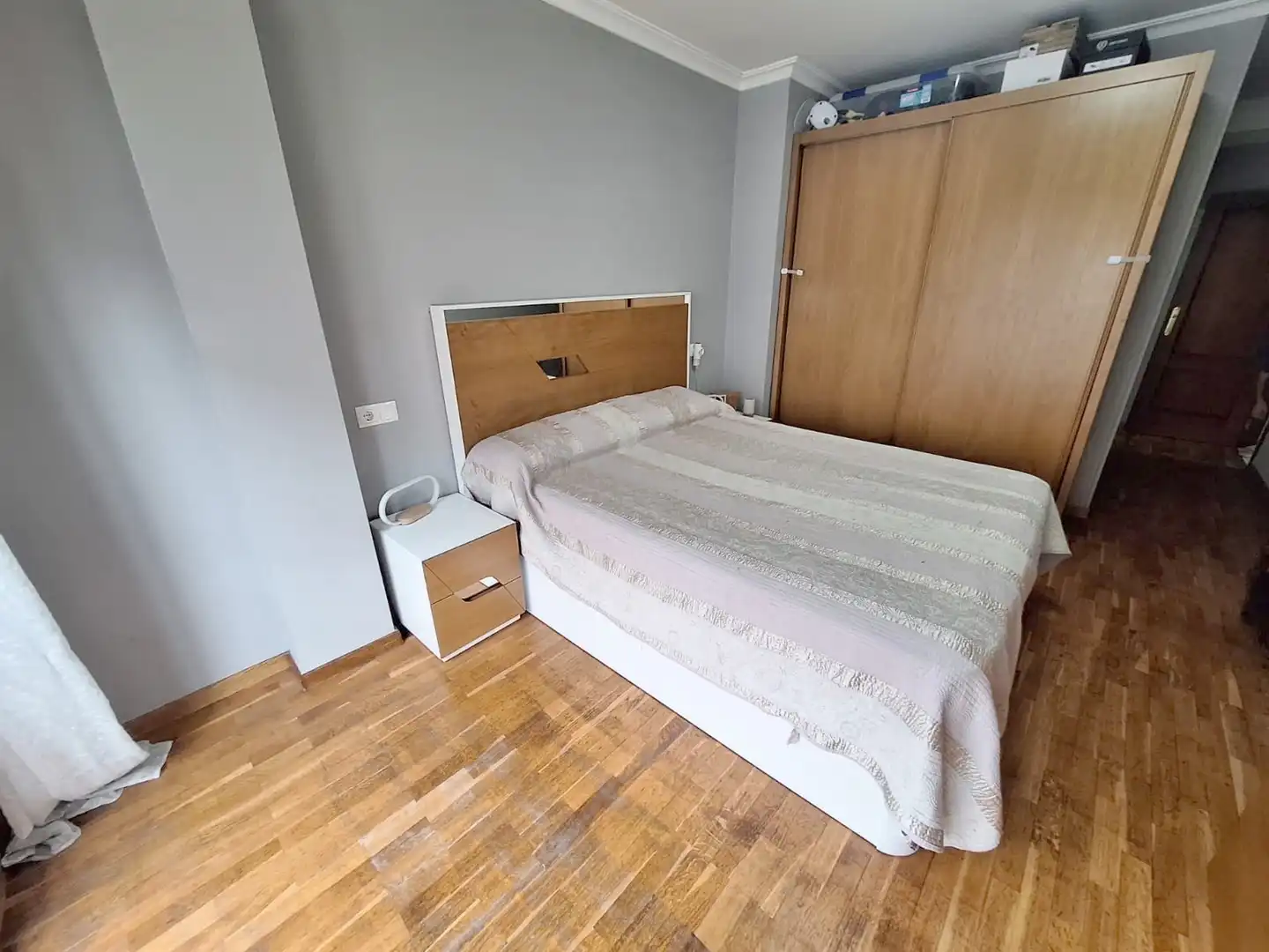 Schlafzimmer von Wohnung zum Verkauf in Ribeira mit Heizung, Abstellraum und Möbliert