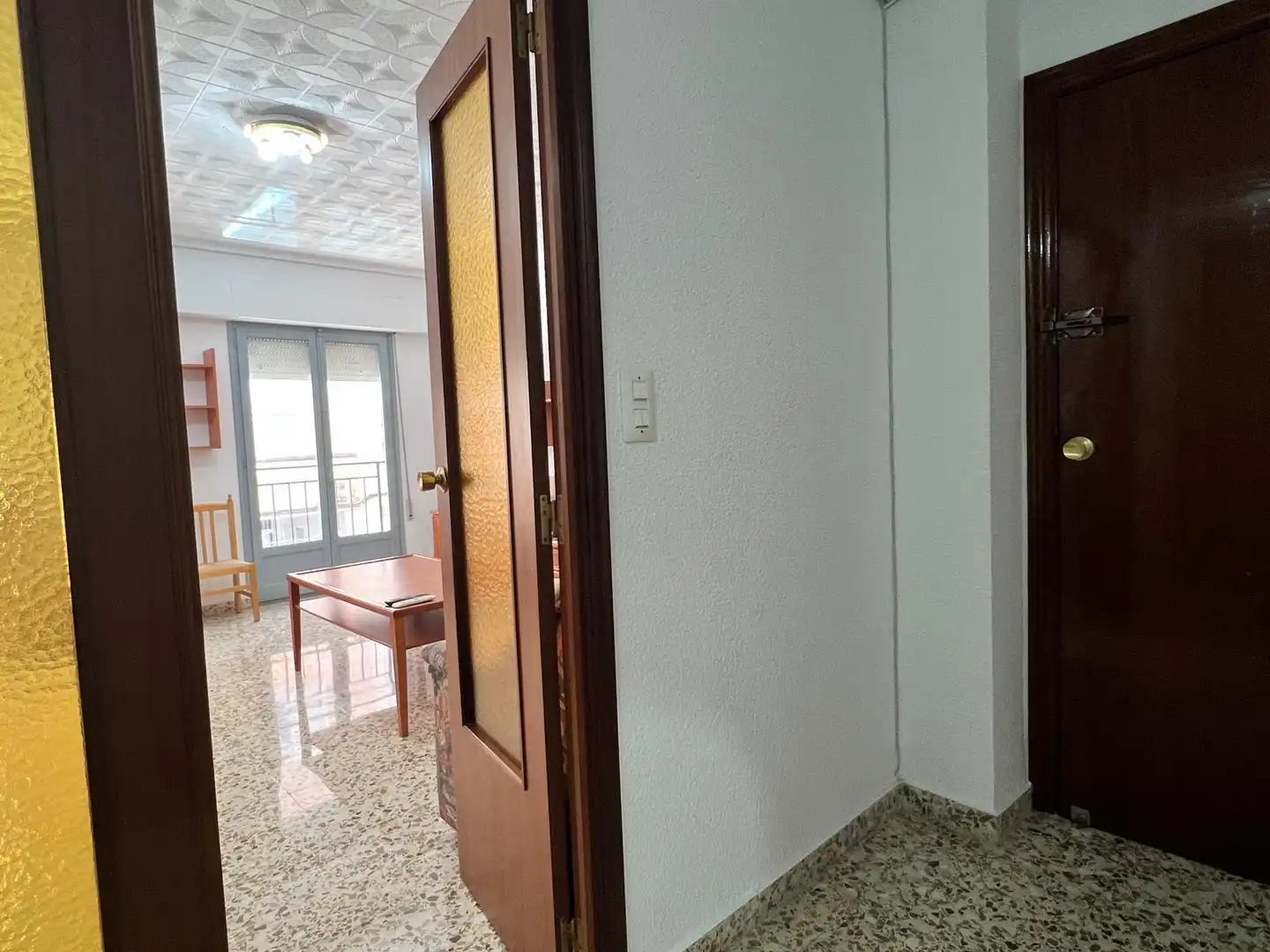 Wohnung zur untervermieten in Elche / Elx mit Terrasse und Möbliert