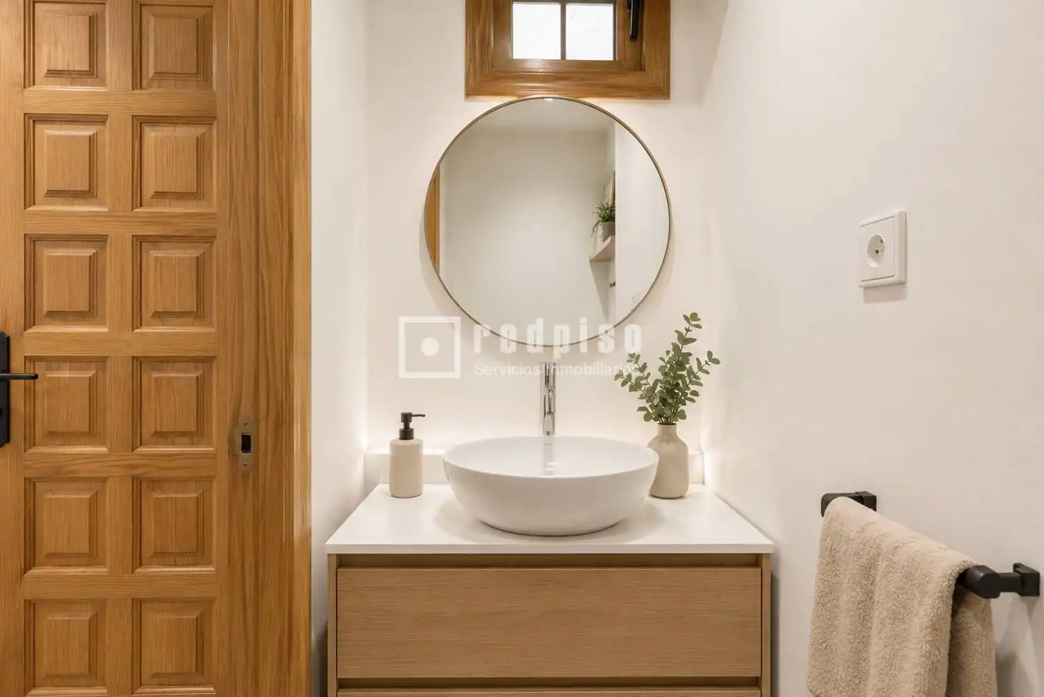 Bathroom of Houses for sale in Las Rozas de Madrid  with Private garden, Terrace and Storage room