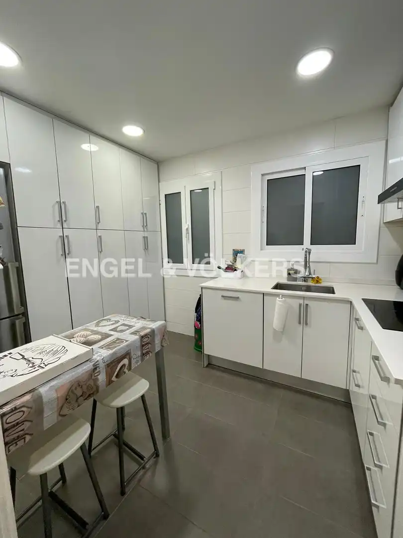 Küche von Wohnung zur Miete in Barcelona mit Klimaanlage, Heizung und Parkett