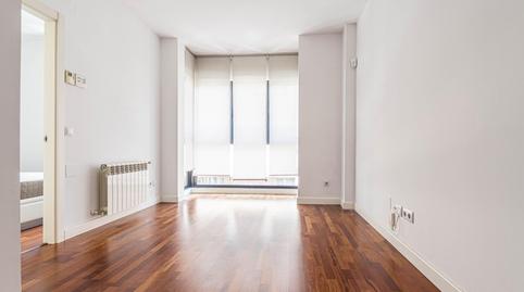 Foto 3 de Apartament de lloguer a Adelfas, Madrid