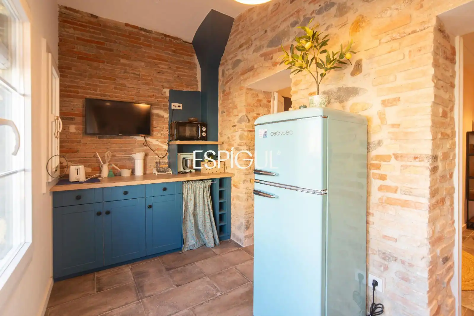 Küche von Wohnung zum Verkauf in Girona mit Klimaanlage, Heizung und Terrasse