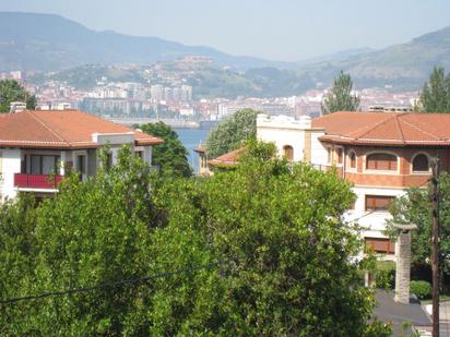 Vista exterior de Pis en venda en Getxo  amb Terrassa