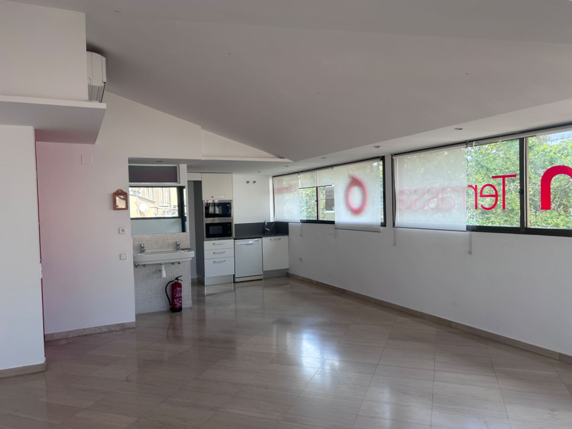 Local de alquiler en Plaça Vella, Barri del Centre, Centre