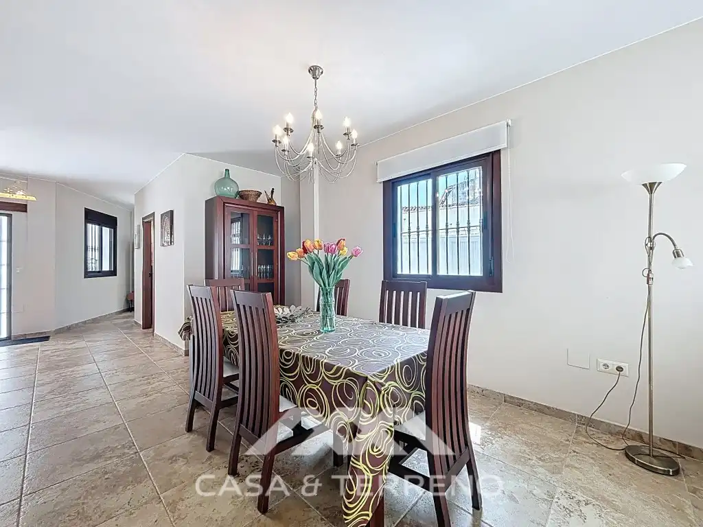 Comedor de Casa adosada en venta en Salares con Terraza