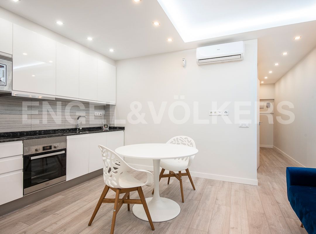 Cocina de Apartamento en venta en  Barcelona Capital con Aire acondicionado, Calefacción y Balcón