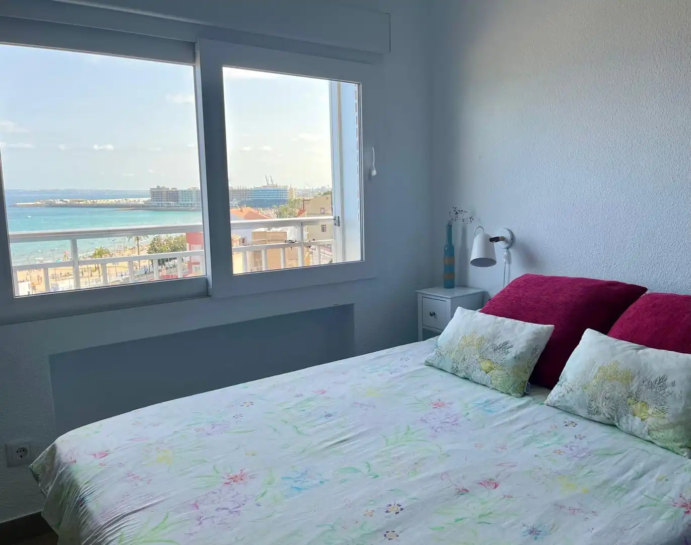 Schlafzimmer von Wohnung zur Miete in Alicante / Alacant mit Klimaanlage, Heizung und Terrasse