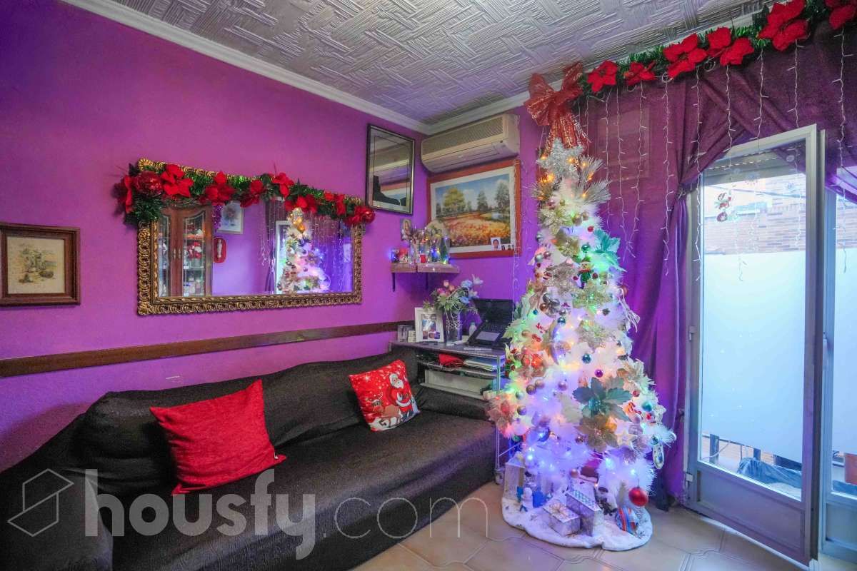 Living room of Flat for sale in  Madrid Capital  with Terrace