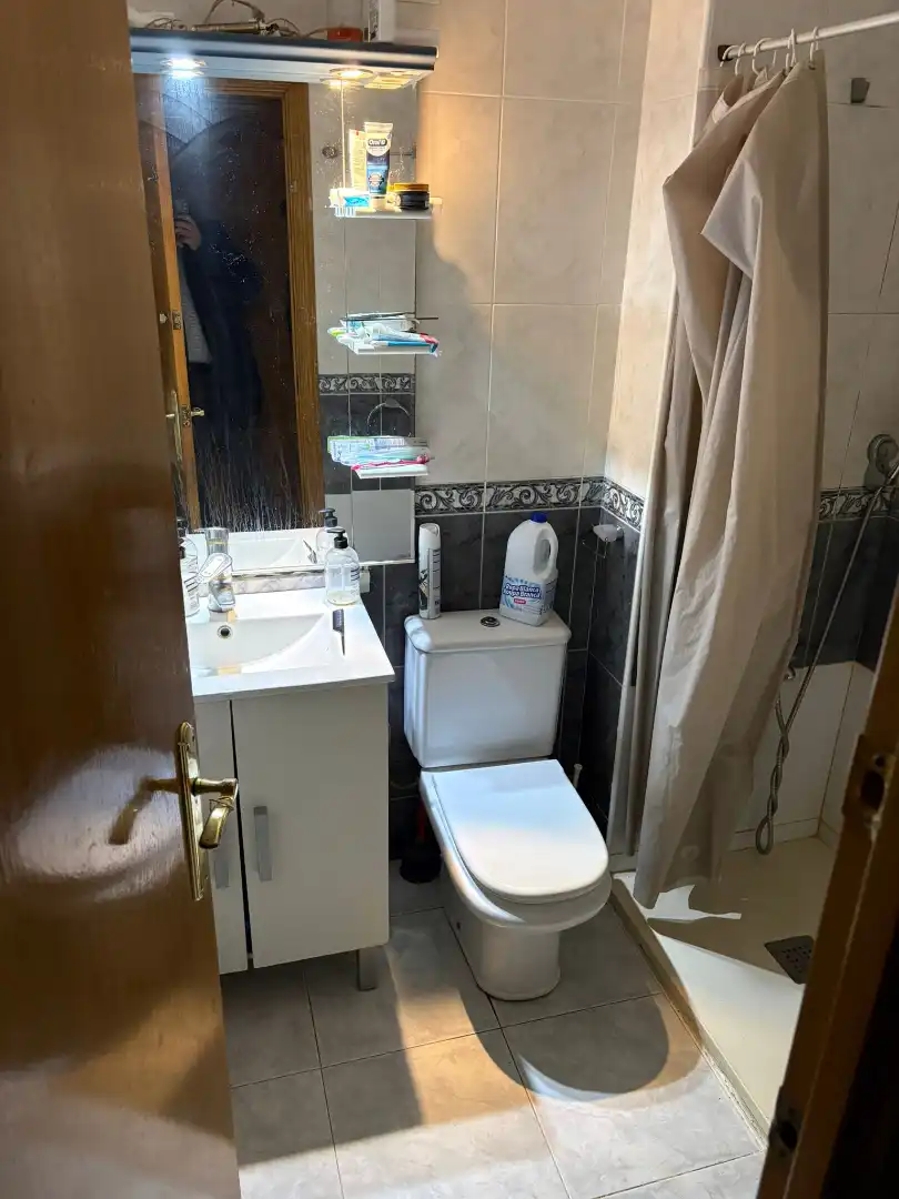 Baño de Piso en venta en Vilafranca del Penedès con Horno y Balcón