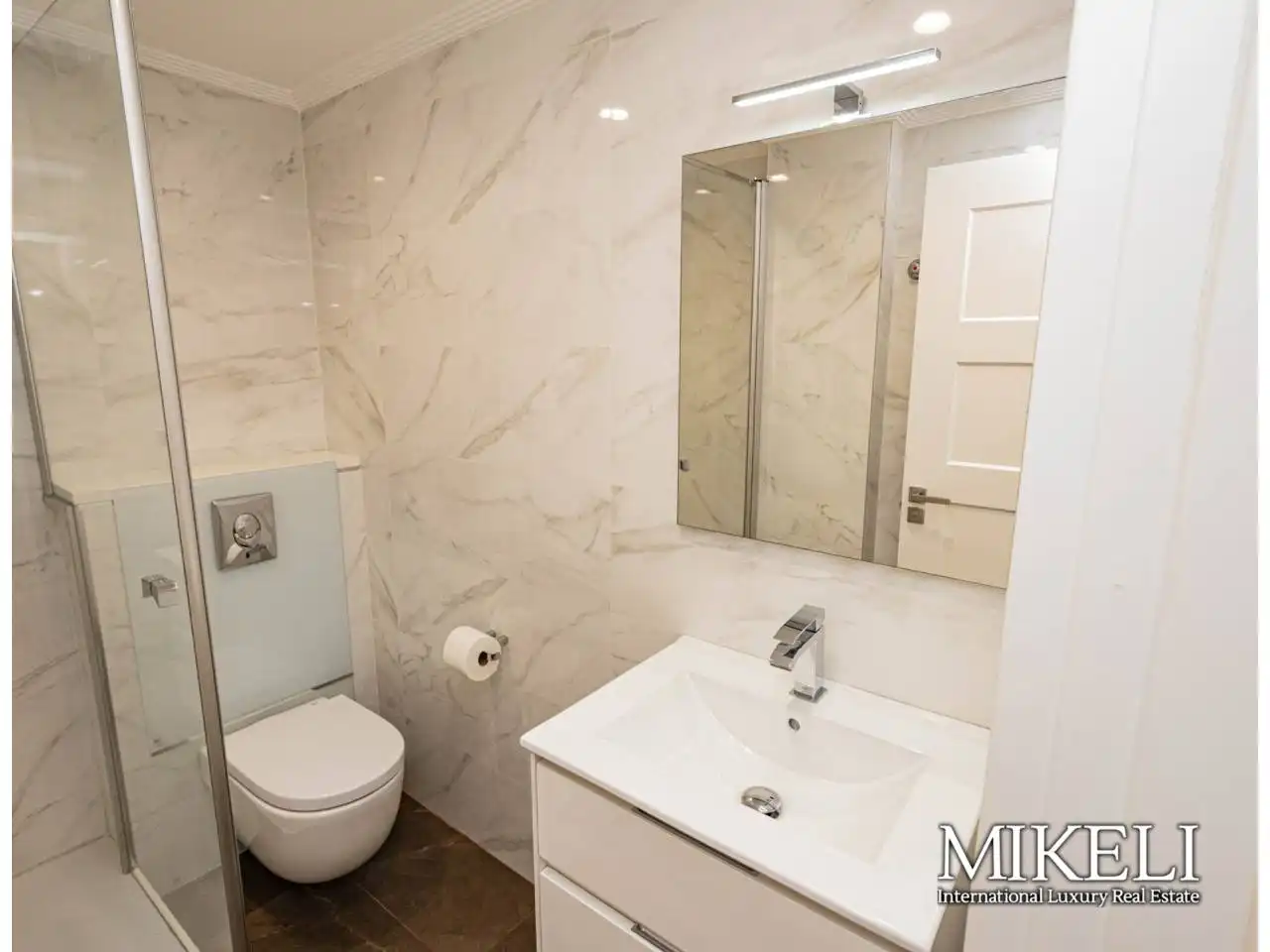 Badezimmer von Wohnung zur Miete in Santander mit Heizung und Möbliert