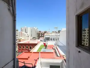 Außenansicht von Wohnung zum Verkauf in Las Palmas de Gran Canaria mit Balkon