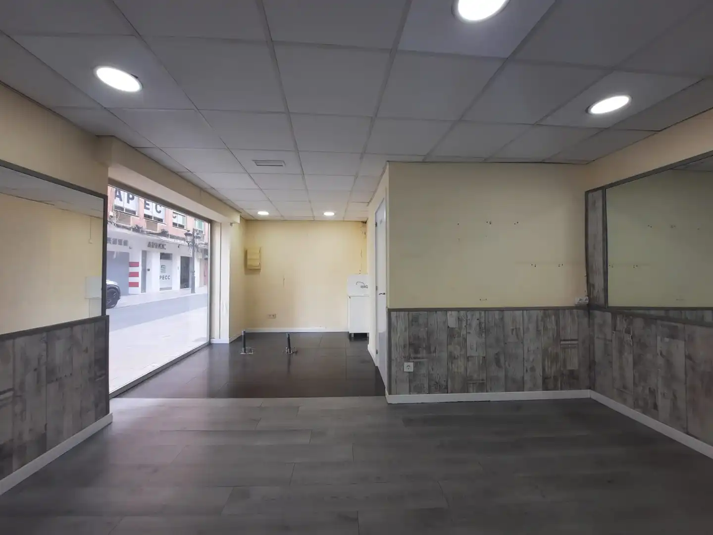 Local comercial de lloguer a Carrer de Ruiz Vila, imagen 4