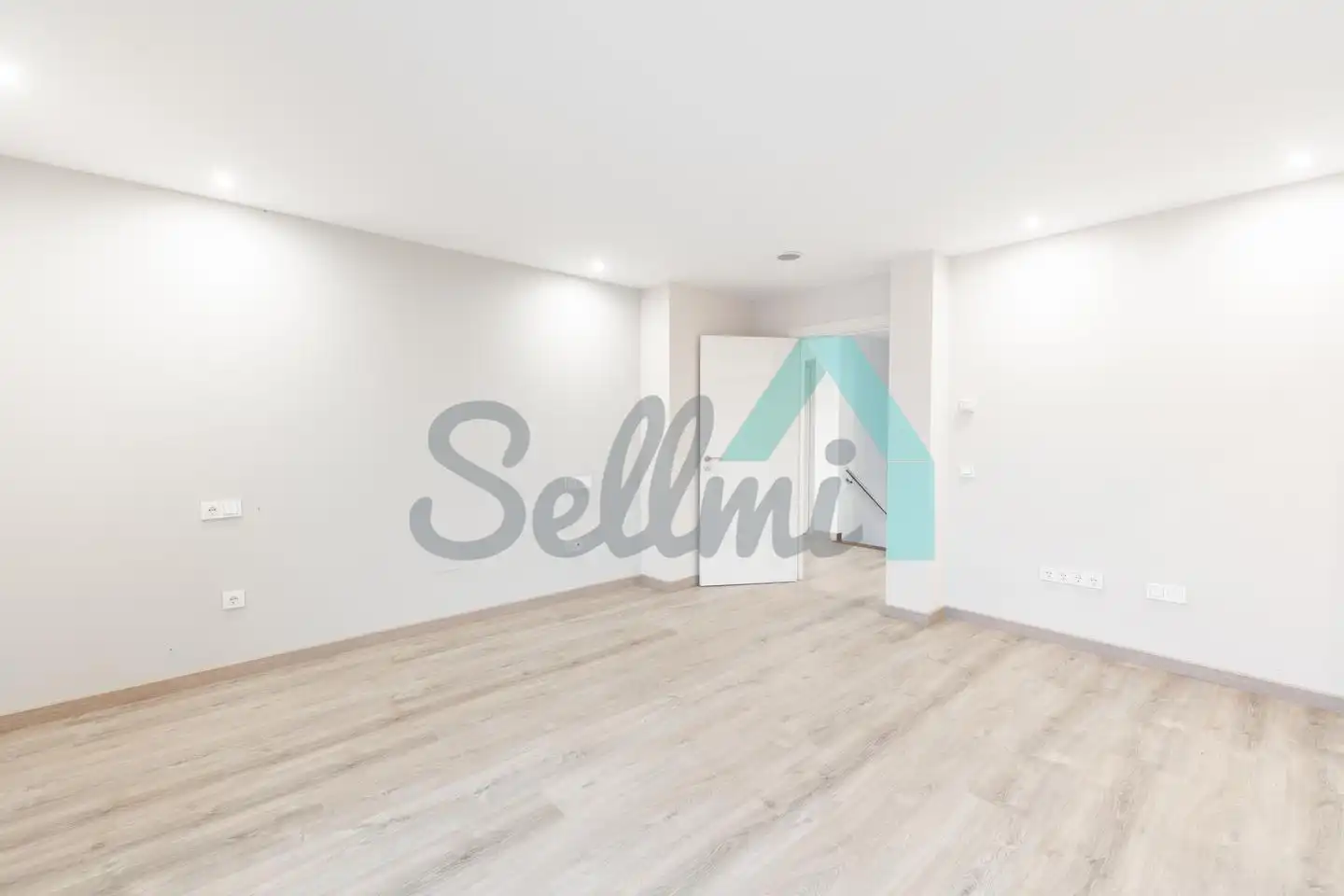 Casa adosada en venta en Lugar Llovera, Parroquias Sur - La Manjoya