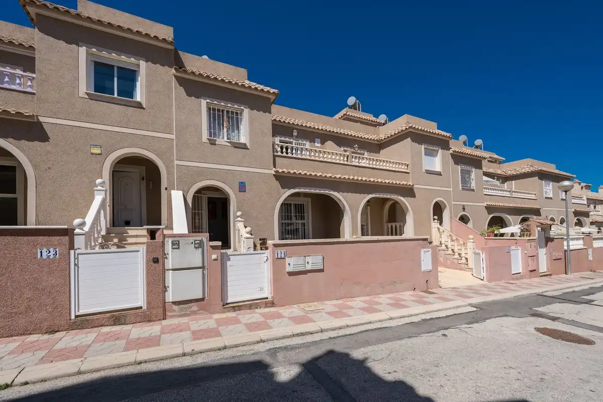 Bajo con terraza en venta en Carrer de Creta, imagen 31
