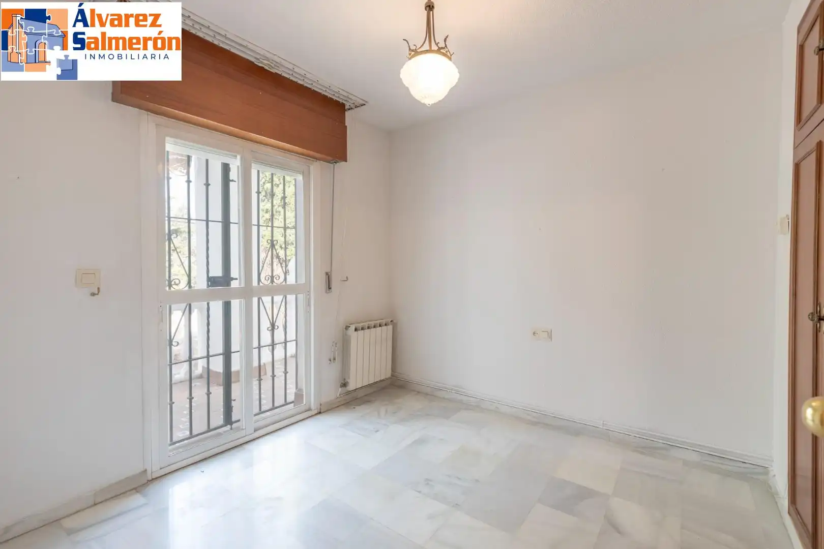 Bedroom of Detached homes for sale in Granada  with Heating, Terrace and Storage room