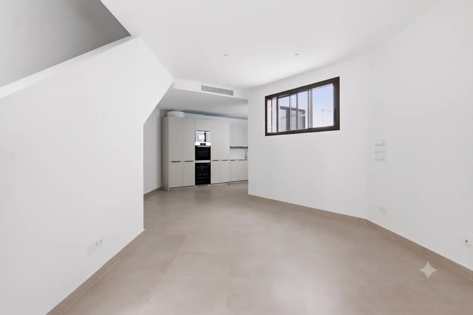 Casa adosada en venda en Estepona amb Aire condicionat i Terrassa