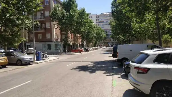 Vista exterior de Local de lloguer en Madrid