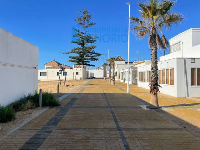 Casa-chalet en Venta en PEDRO BRISO en La Antilla