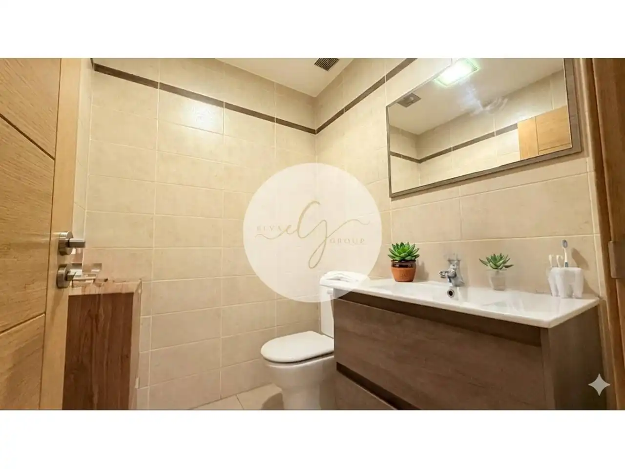 Bathroom of Detached homes for sale in Aldeamayor de San Martín  with Heating, Private garden and Terrace
