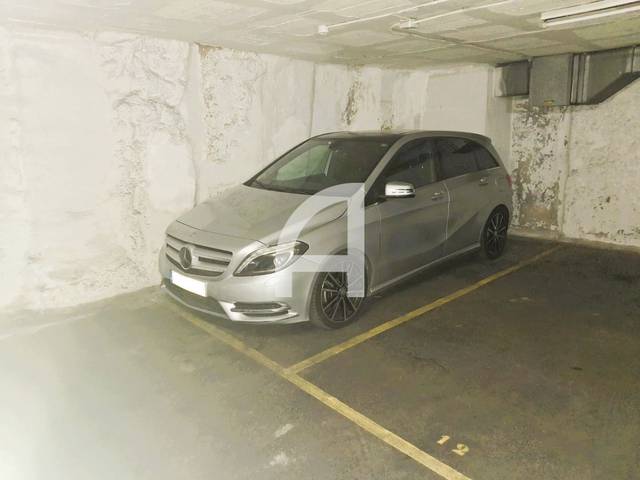 Garaje en Venta en Madrazo en Sant Gervasi- Galvany