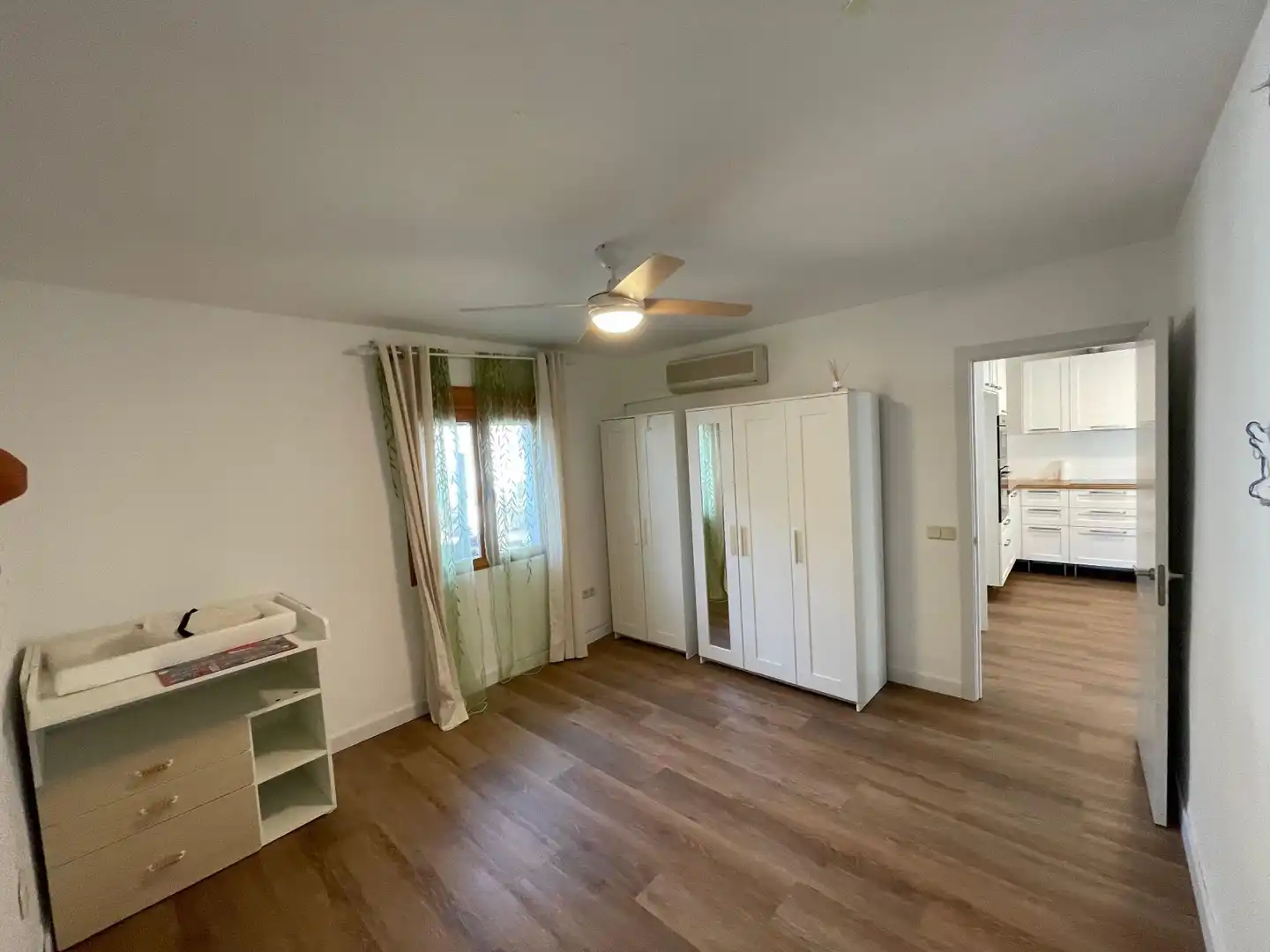 Habitación de Casa o chalet en venta en Orusco de Tajuña con Aire acondicionado, Calefacción y Jardín privado