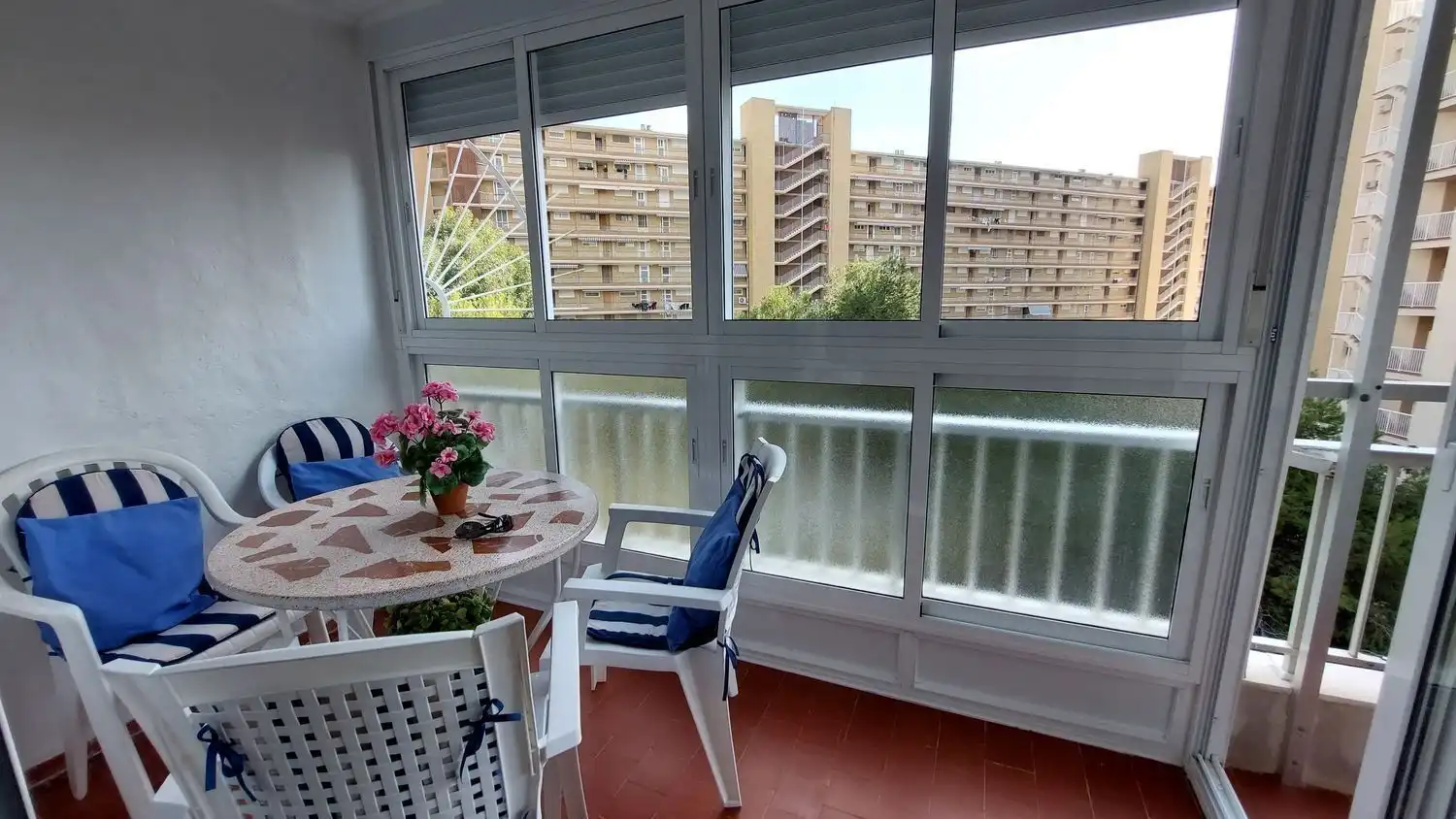 Terraza de Piso en venta en Alicante / Alacant con Aire acondicionado, Calefacción y Jardín privado