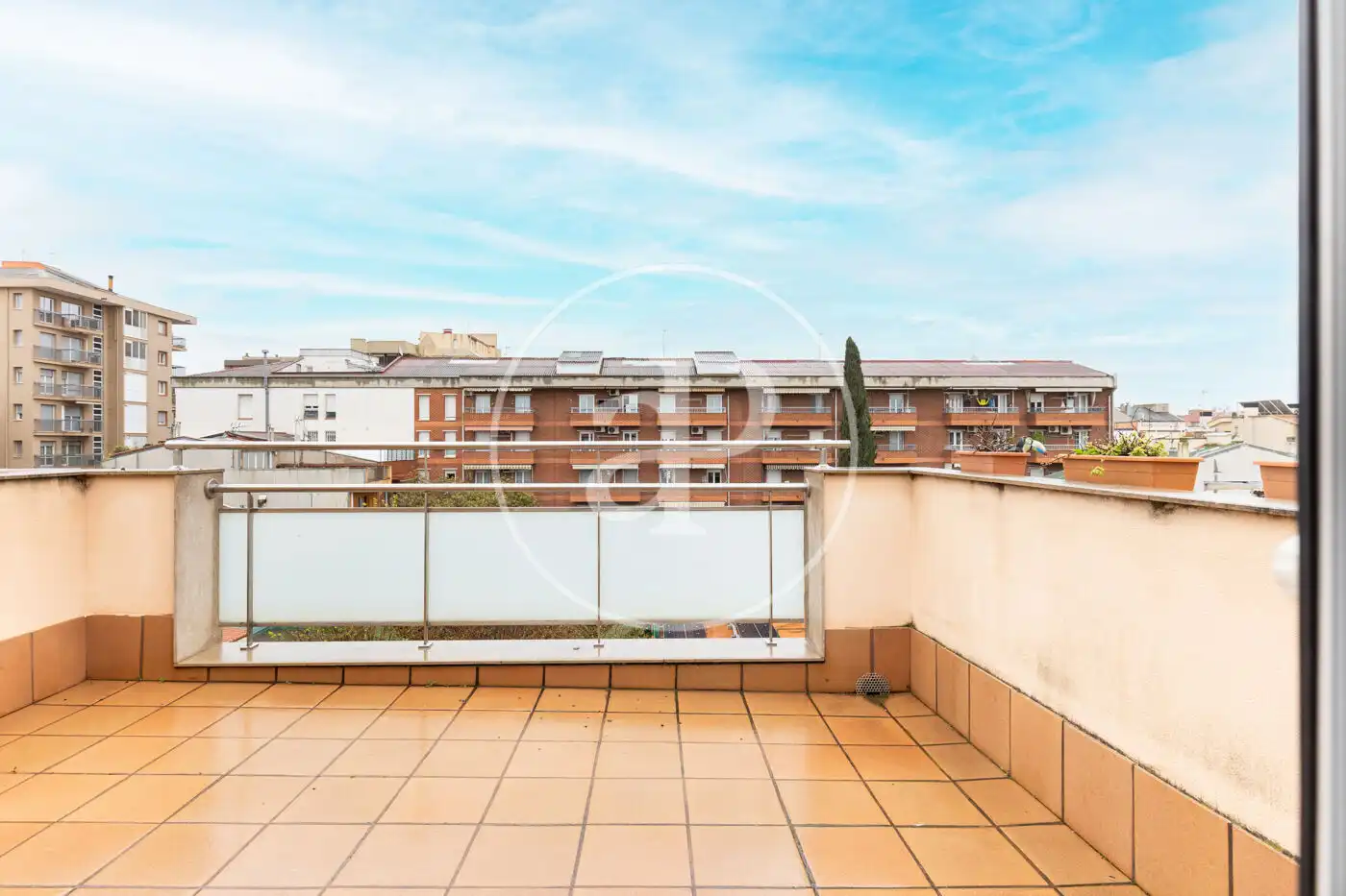 Terrasse von Einfamilien-Reihenhaus zum Verkauf in Sabadell mit Klimaanlage, Heizung und Terrasse