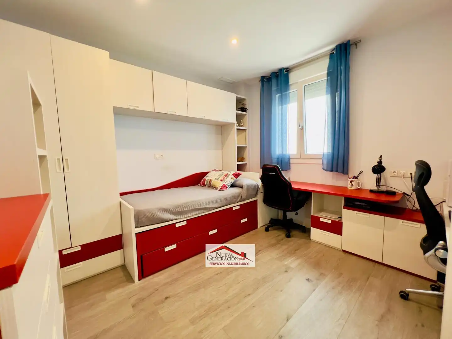 Casa adosada en venta en La Pastora - La Estación