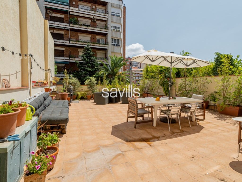 Terrace of Apartment for sale in  Barcelona Capital