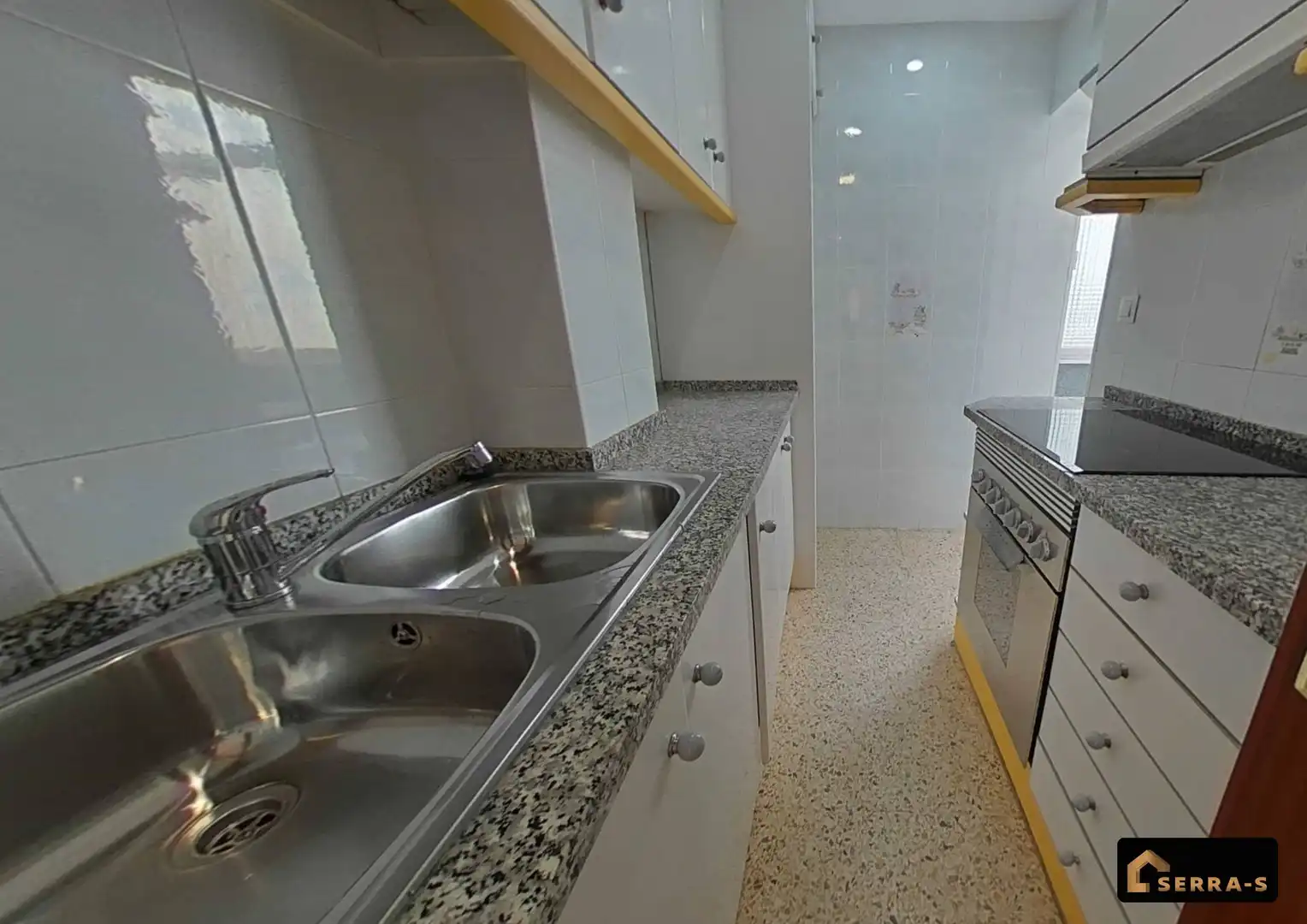 Appartamento con terrazza in vendita a Avenida PUIG I CADAFALCH