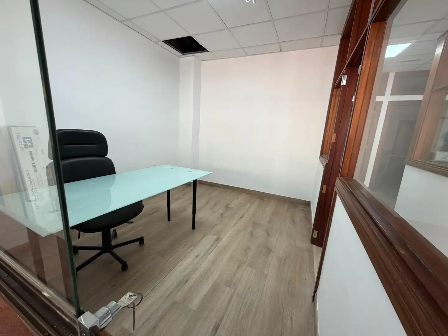 Oficina de lloguer en Telde