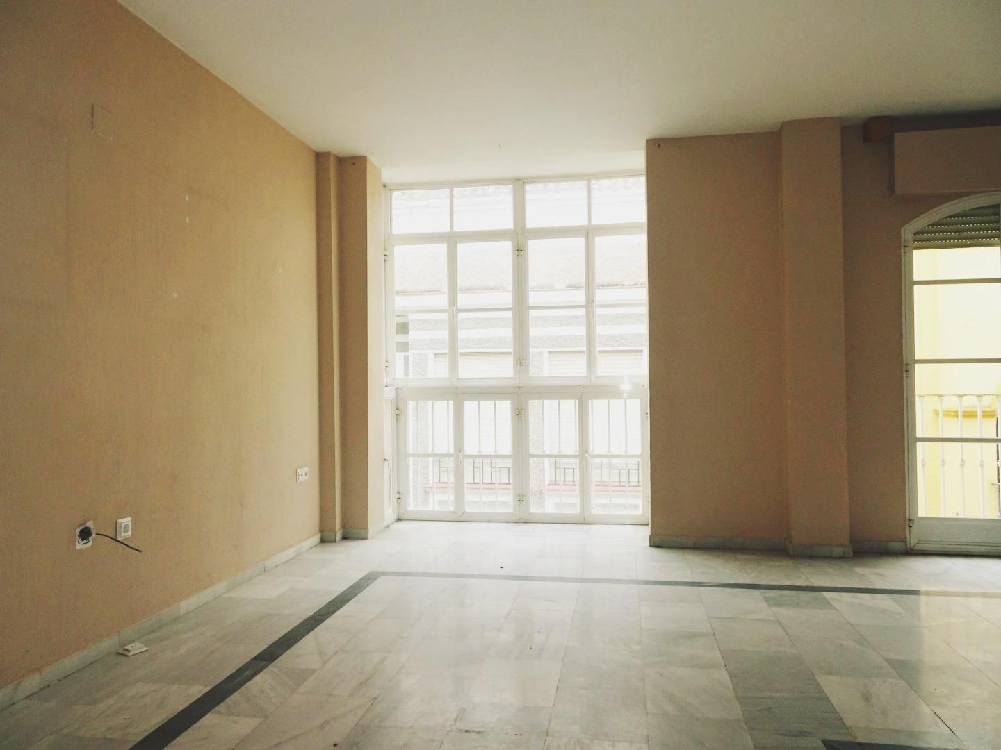 Flat for sale in Lucena  with Storage room and Balcony